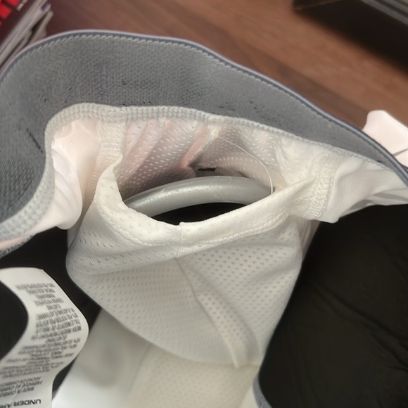 New Under Armour Men's UA Heatgear Gameday Slider Short with Cup 1251896 Medium - Picture 12 of 12